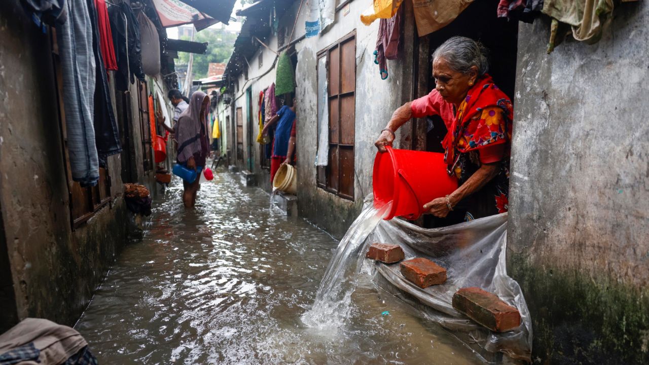 Mohammadpur slum waterlogging