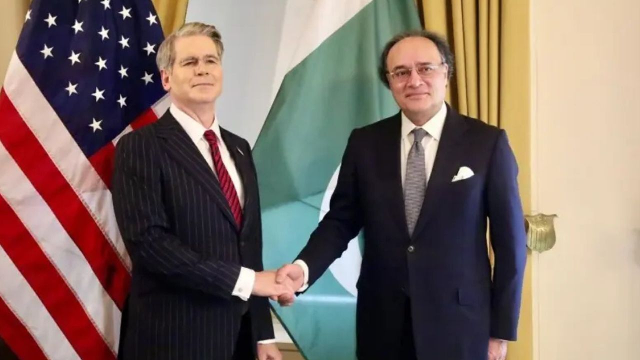 Pakistan pursues $10b US support to stabilise economy Pakistan US talks