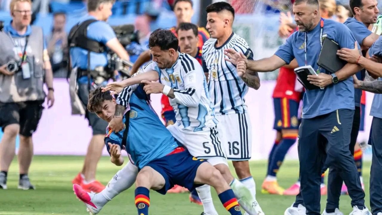 FIFA to investigate Argentina after World Cup final brawl