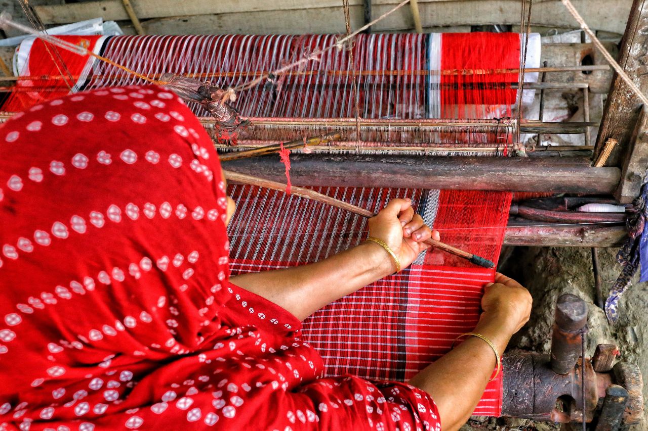 Phultala looms