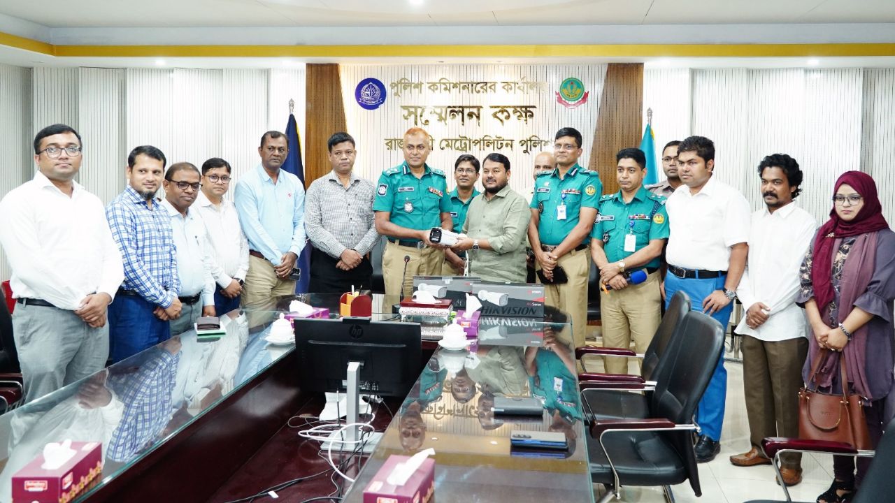 RCC hands over 155 CCTV cameras to RMP RMP CCTV cameras