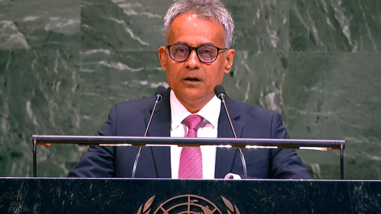 Bangladesh vows to halve road deaths by 2030 Road safety
