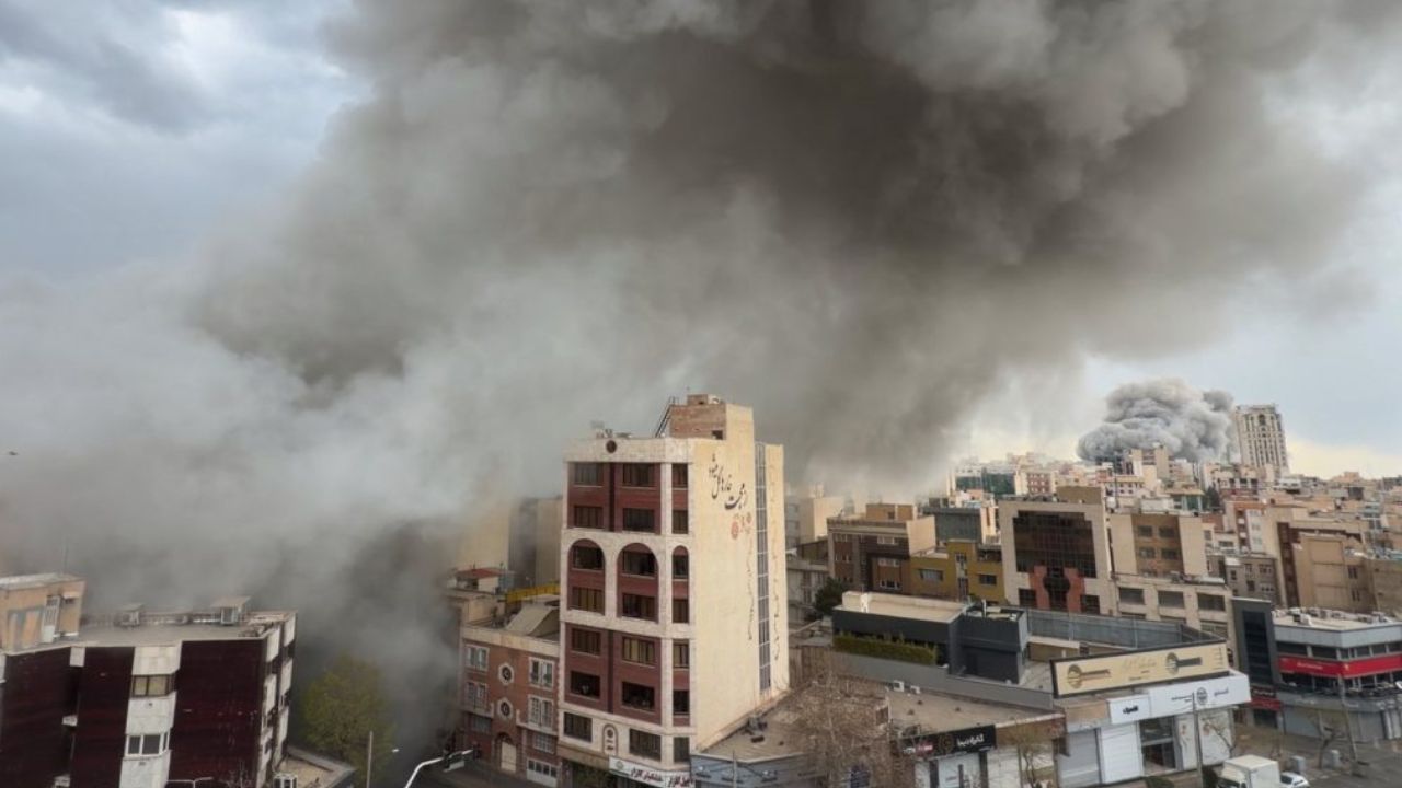 3 killed as US raids Iran for seventh night US strikes Iran