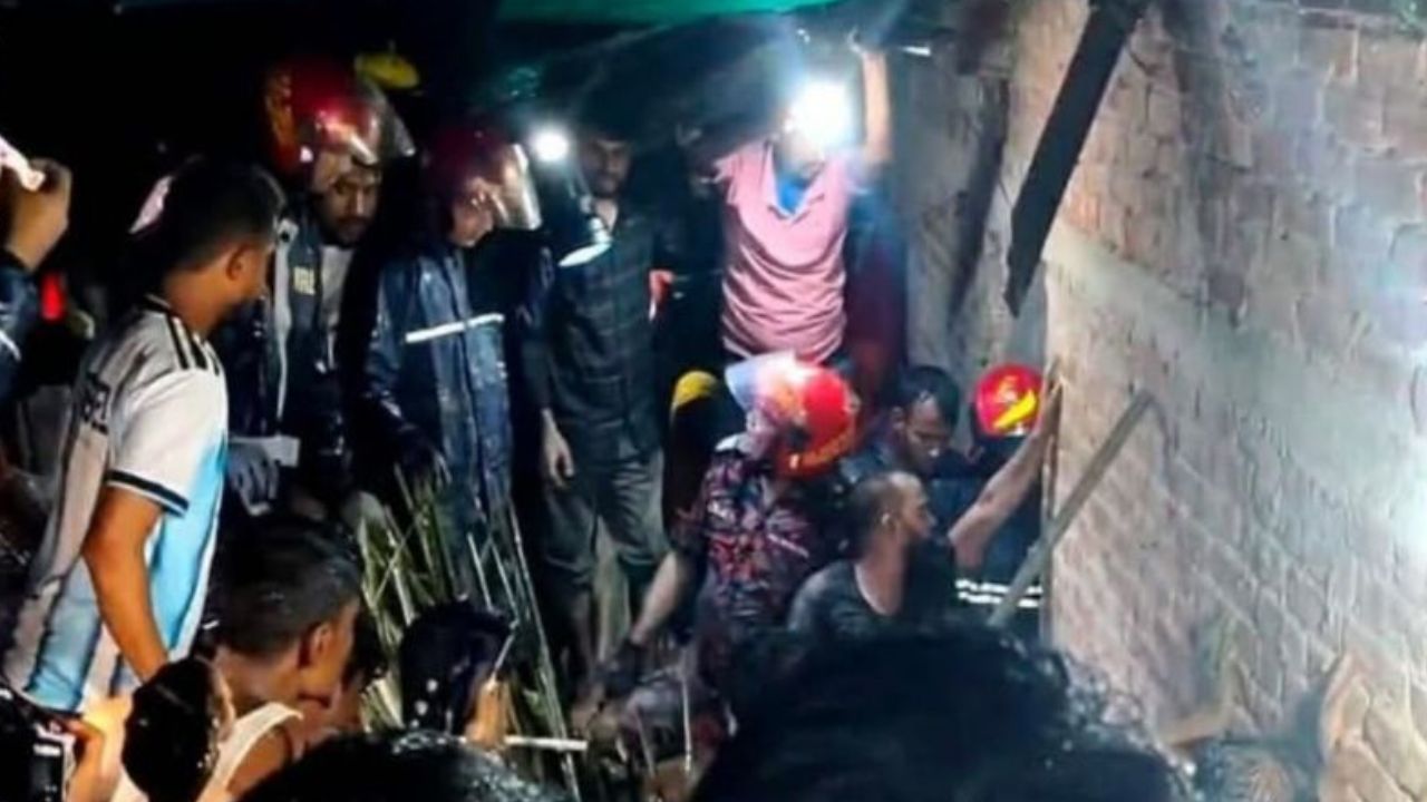 Woman killed in Cox’s Bazar landslide amid heavy rain Woman killed
