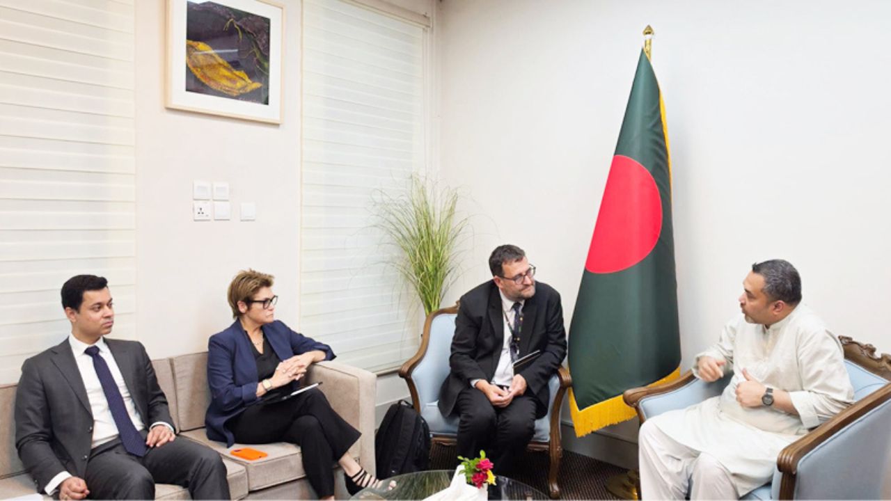 World Bank delegates meet PM’s adviser to discuss key govt initiatives World Bank PM adviser
