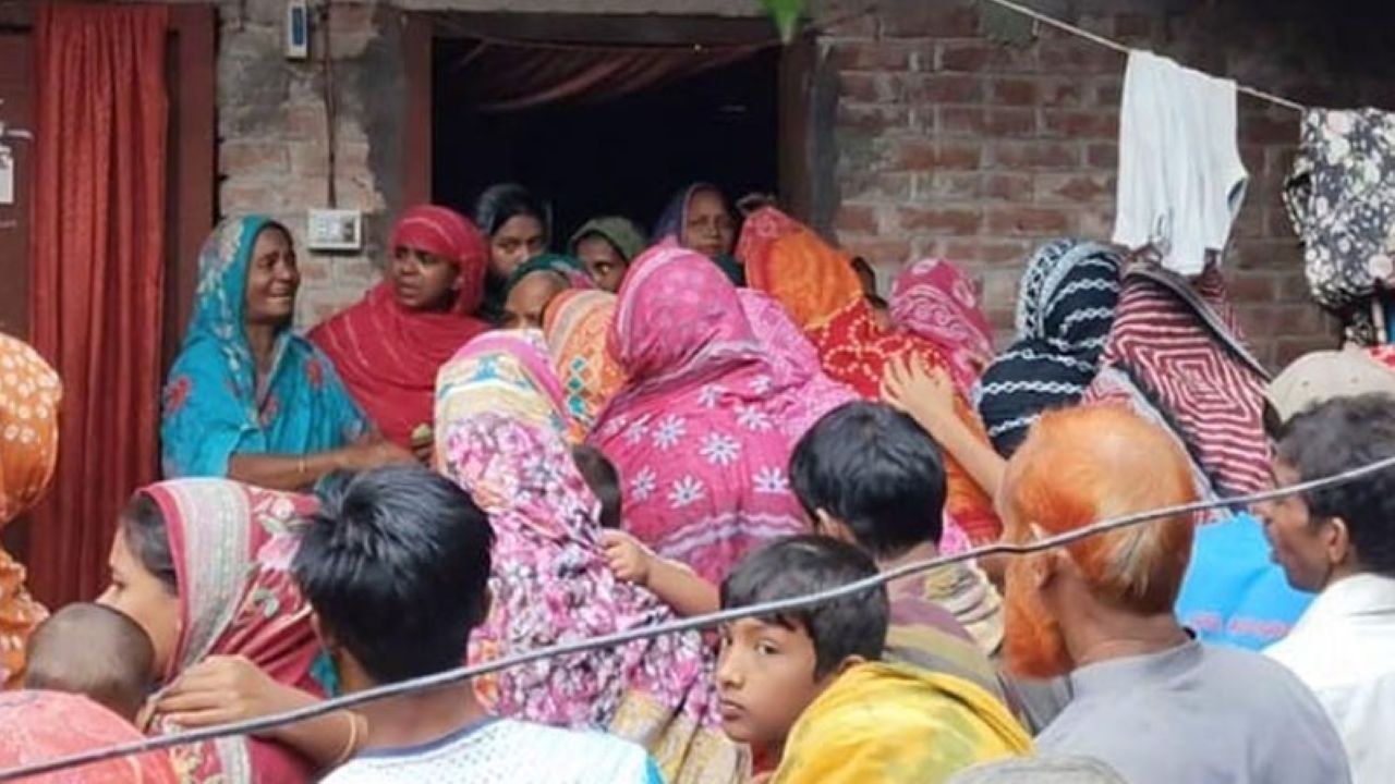 Three die of electrocution in Chapainawabganj electrocution