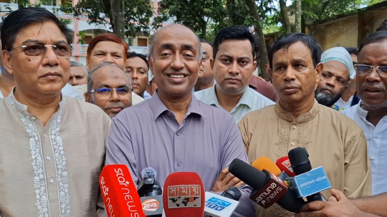 Govt won’t not act outside law if Hasina returns: Asaduzzaman Law Minister Md Asaduzzaman