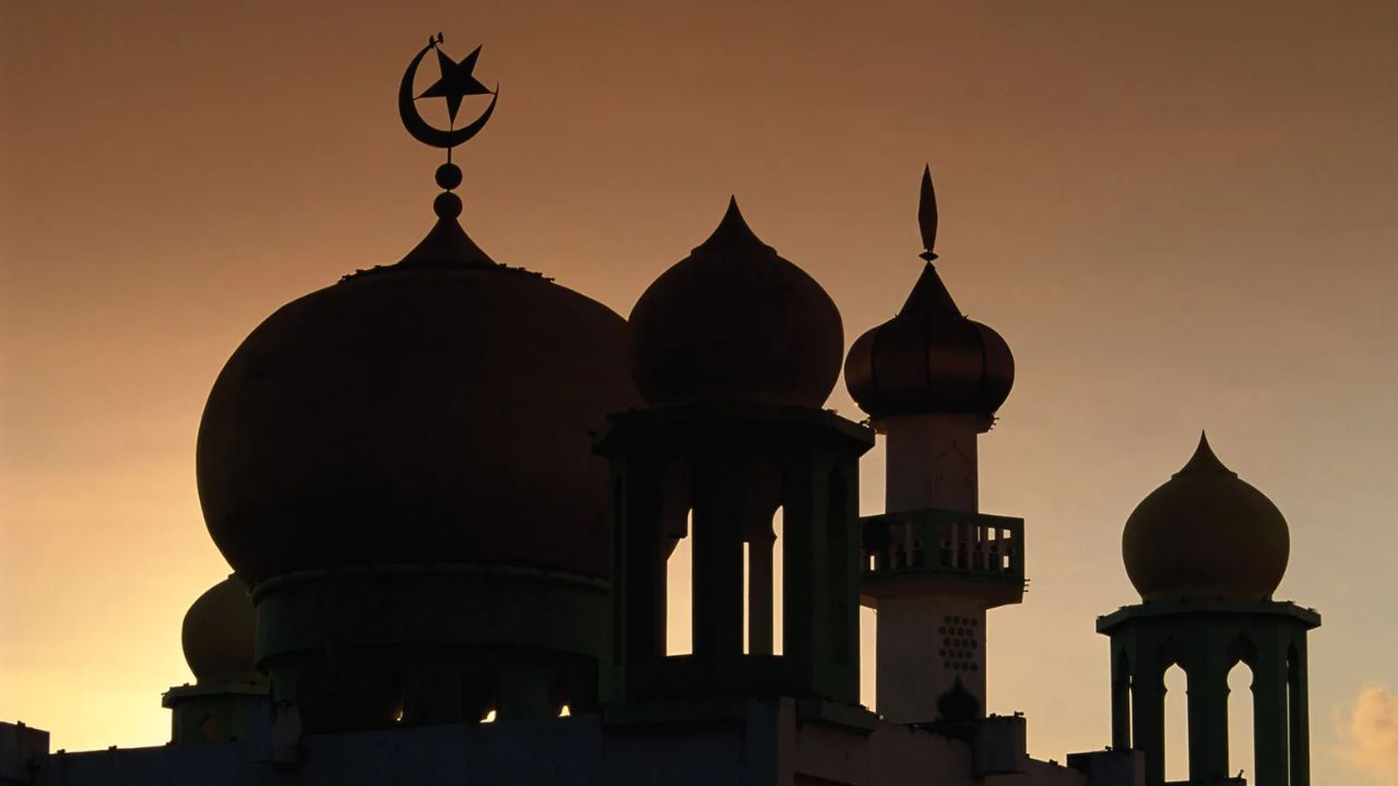 Fear and fury as West Bengal police survey religious institutions