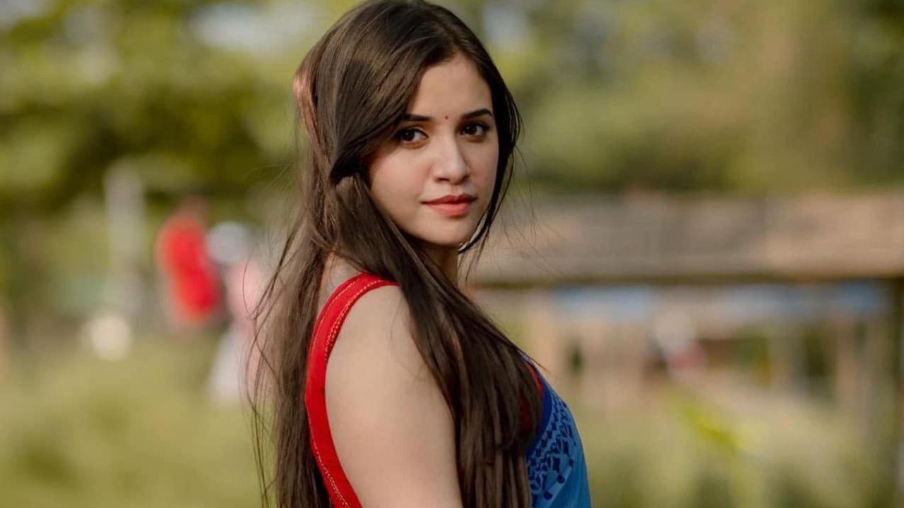 Tasnuva Tisha reveals the Bollywood star she wants to work with