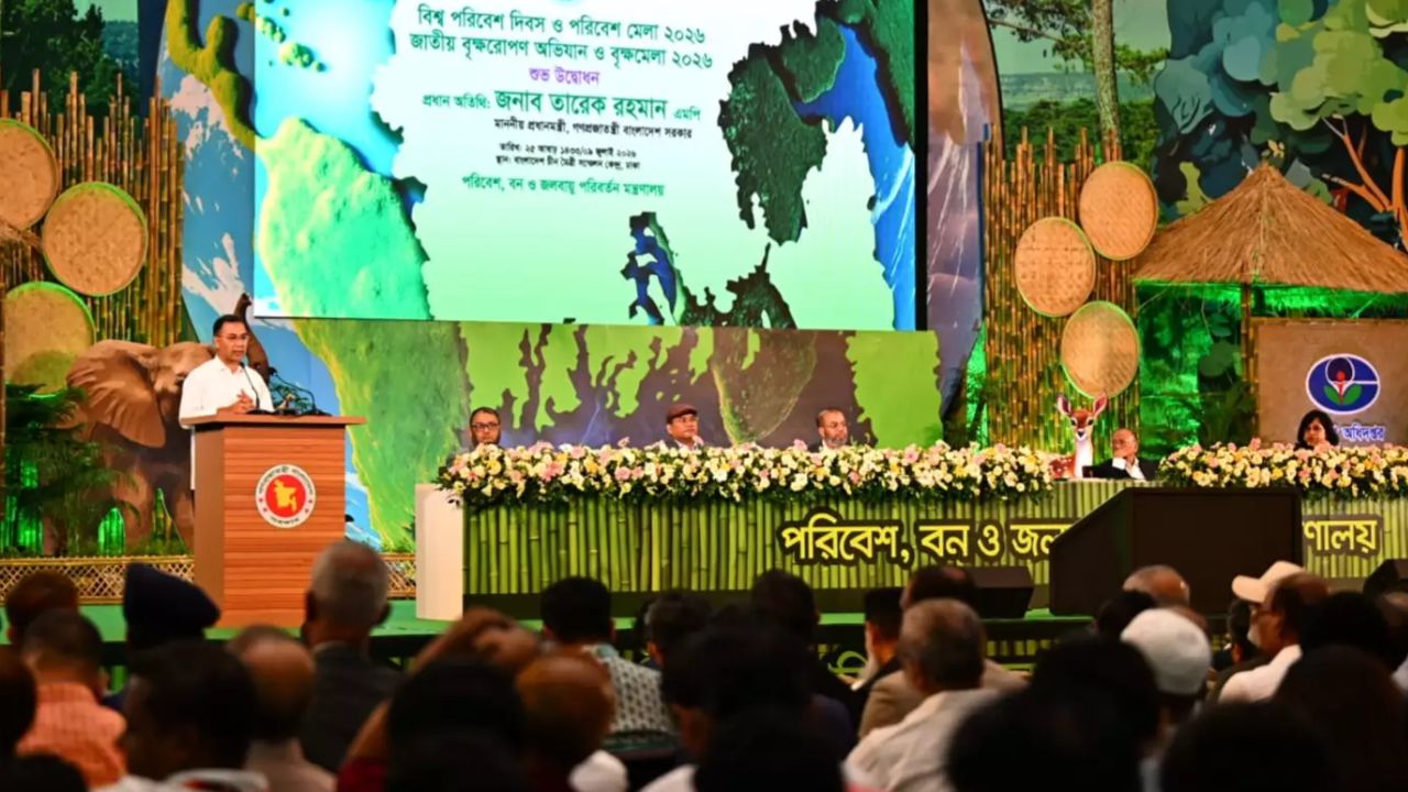 PM’s photo absent from official banners after new directive