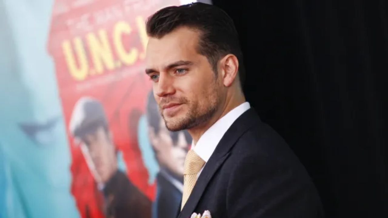 Henry Cavill’s Warhammer 40,000 series may add Mike Flanagan Mike Flanagan Warhammer 40,000 series