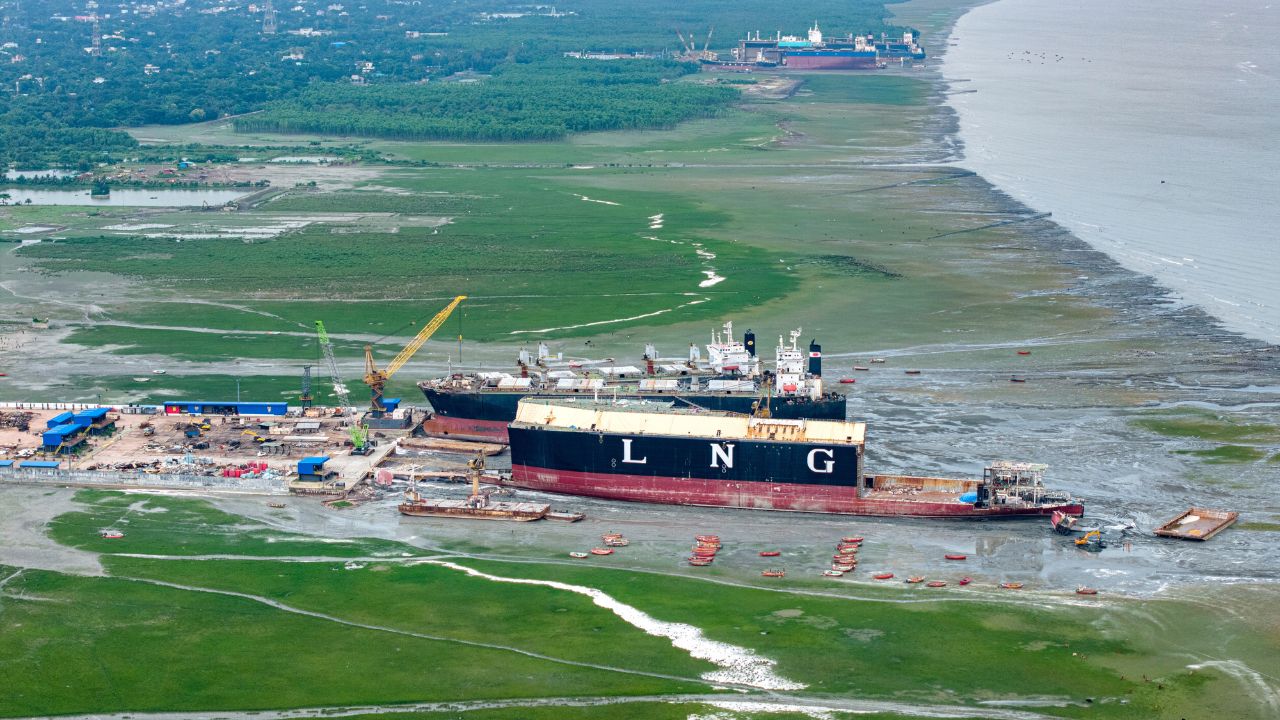 Shipbreaking industry