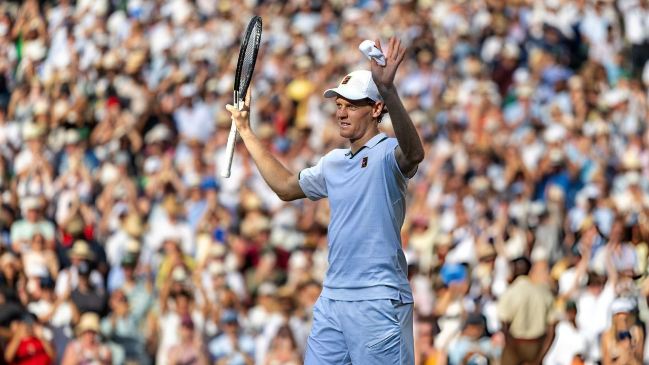 Sinner crushes Djokovic to book Wimbledon final spot against Zverev sinner djokovic