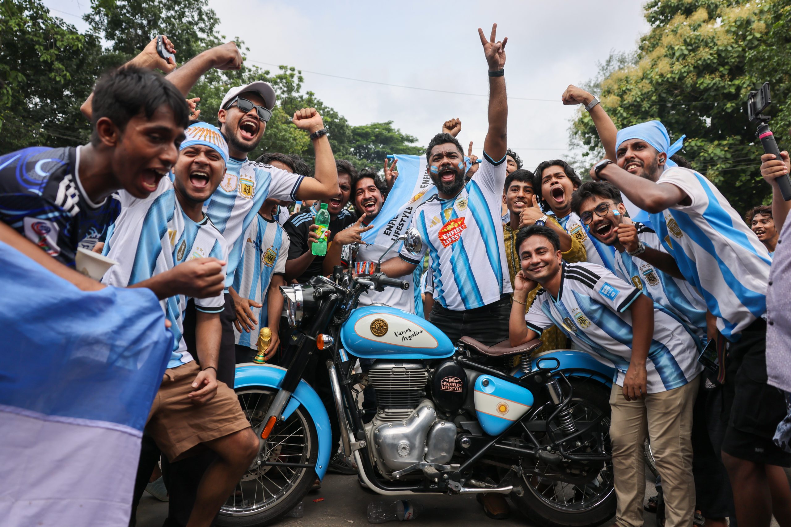 Bangladesh Argentina supporters