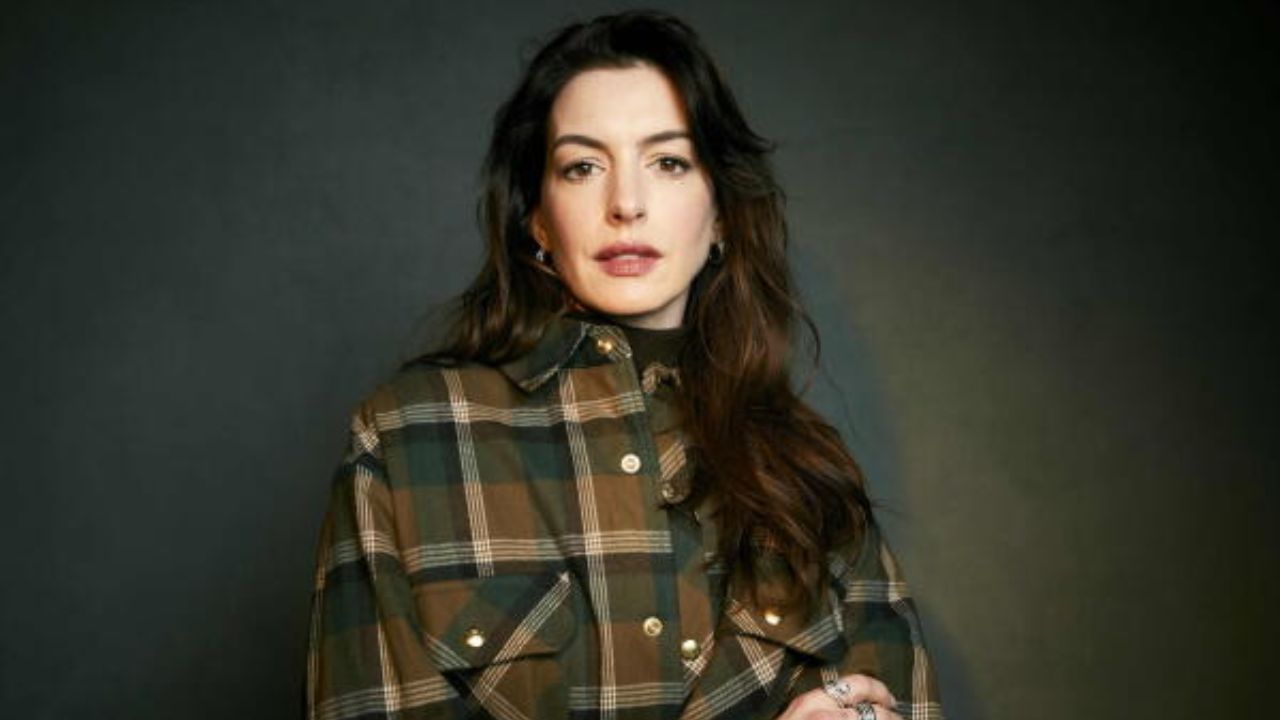 Anne Hathaway named a Disney Legend