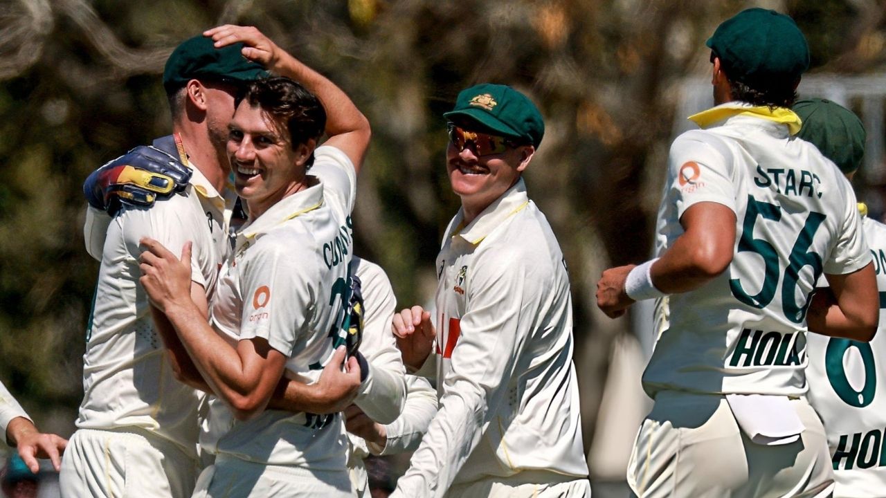 Bangladesh lose three quick wickets after lunch