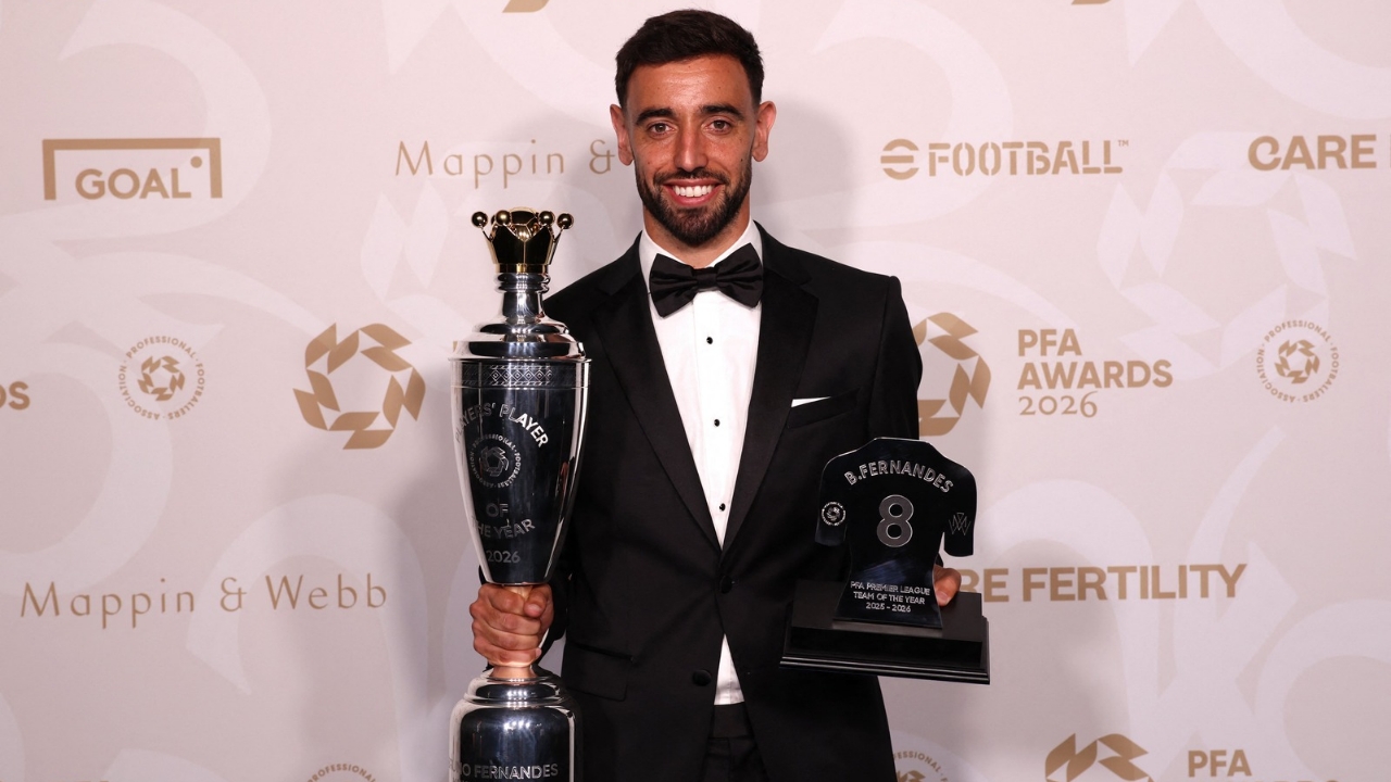 Bruno wins the Premier League Player of the Year award