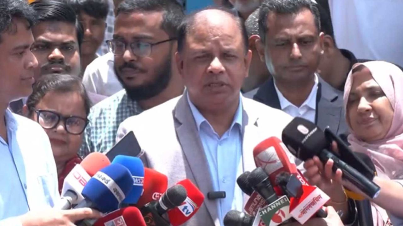 Tarique was tortured at JIC during 1/11: Chief prosecutor Chief prosecutor