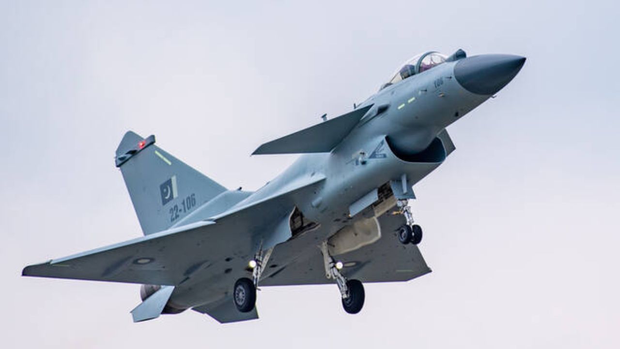 Chinese J-10CE fighter jets