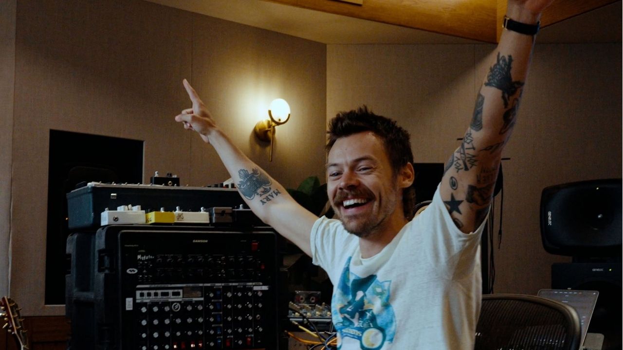 Harry Styles makes Taylor Swift wedding joke at MSG