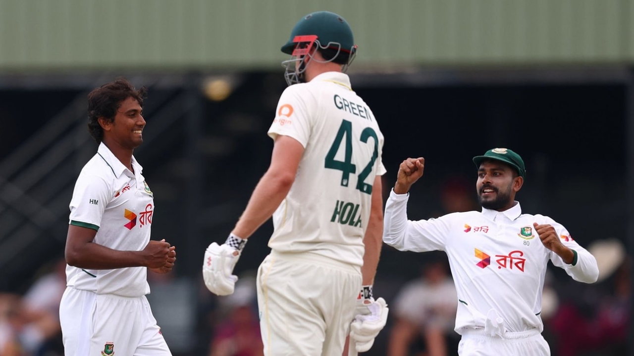 Hasan Mahmud ends Green’s fight after century