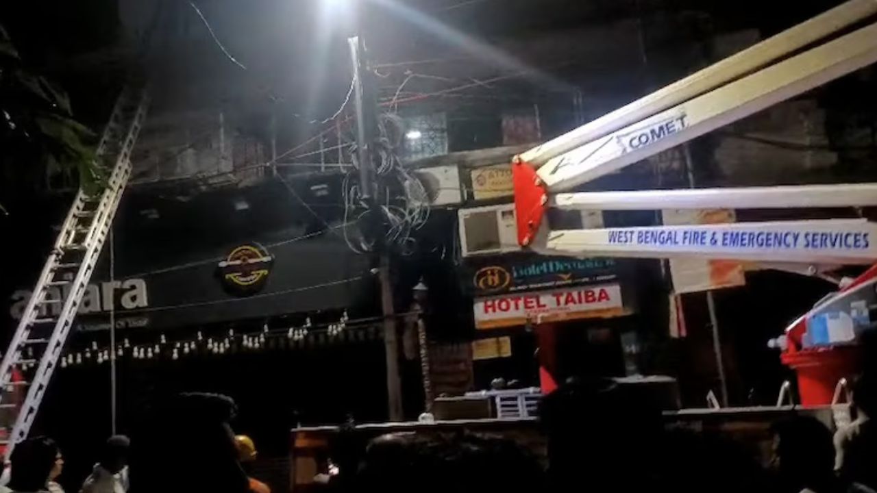 Nine killed in Kolkata hotel fire India hotel fire