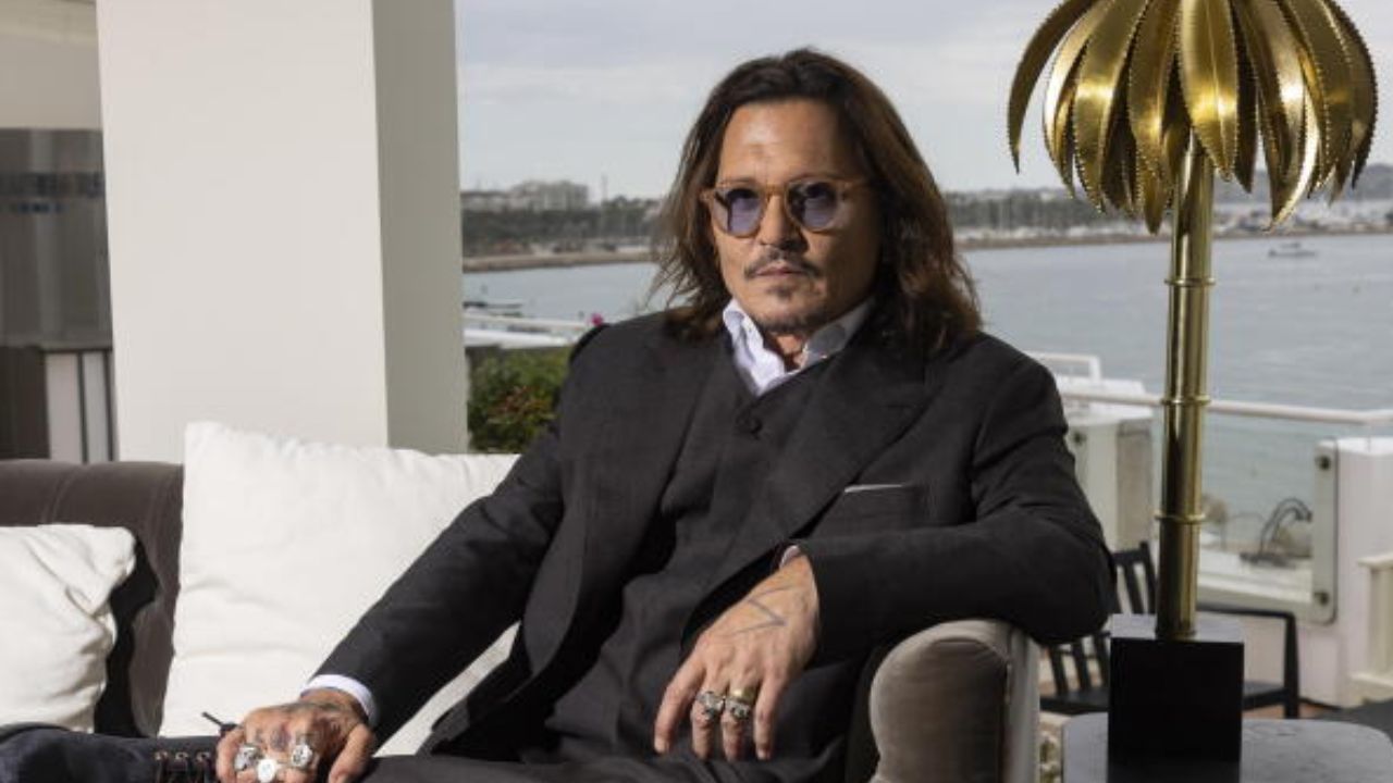Is Johnny Depp really sailing back to Pirates?