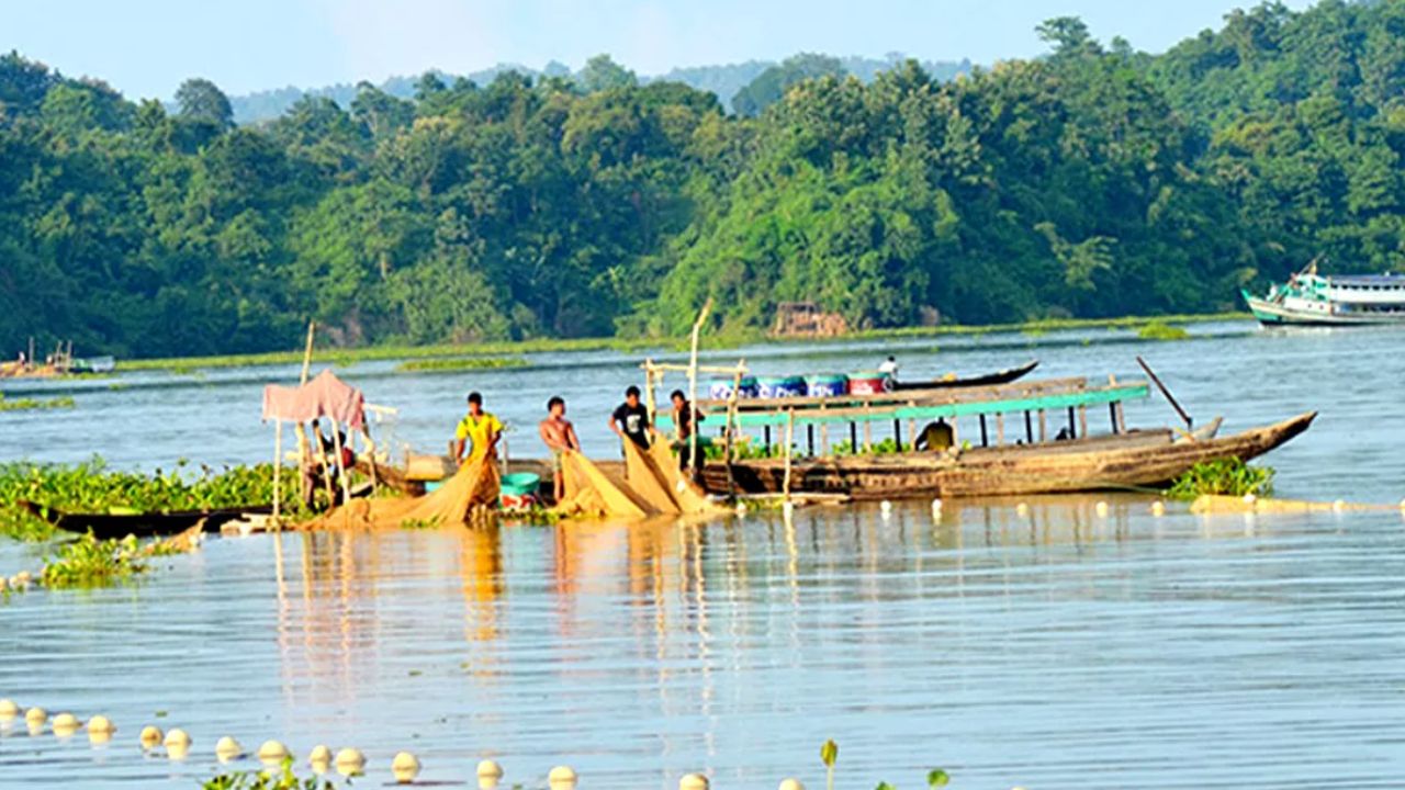 Kaptai Lake