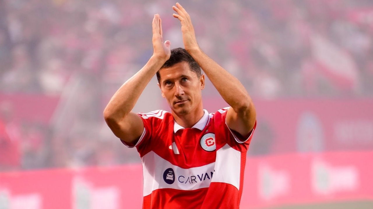 Lewandowski scores twice as Chicago Fire beat Charlotte FC