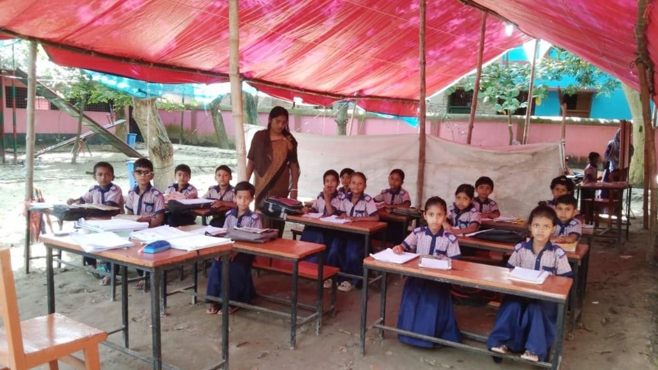 No roof over heads: A classroom under open sky