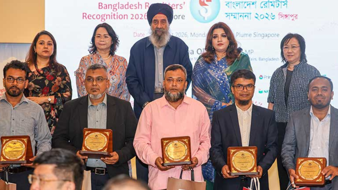 Five Bangladeshi remitters honoured in Singapore National Bank