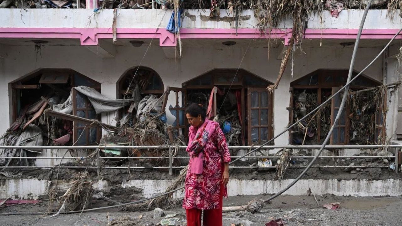 Death toll from Nepal–China flood rises to 750