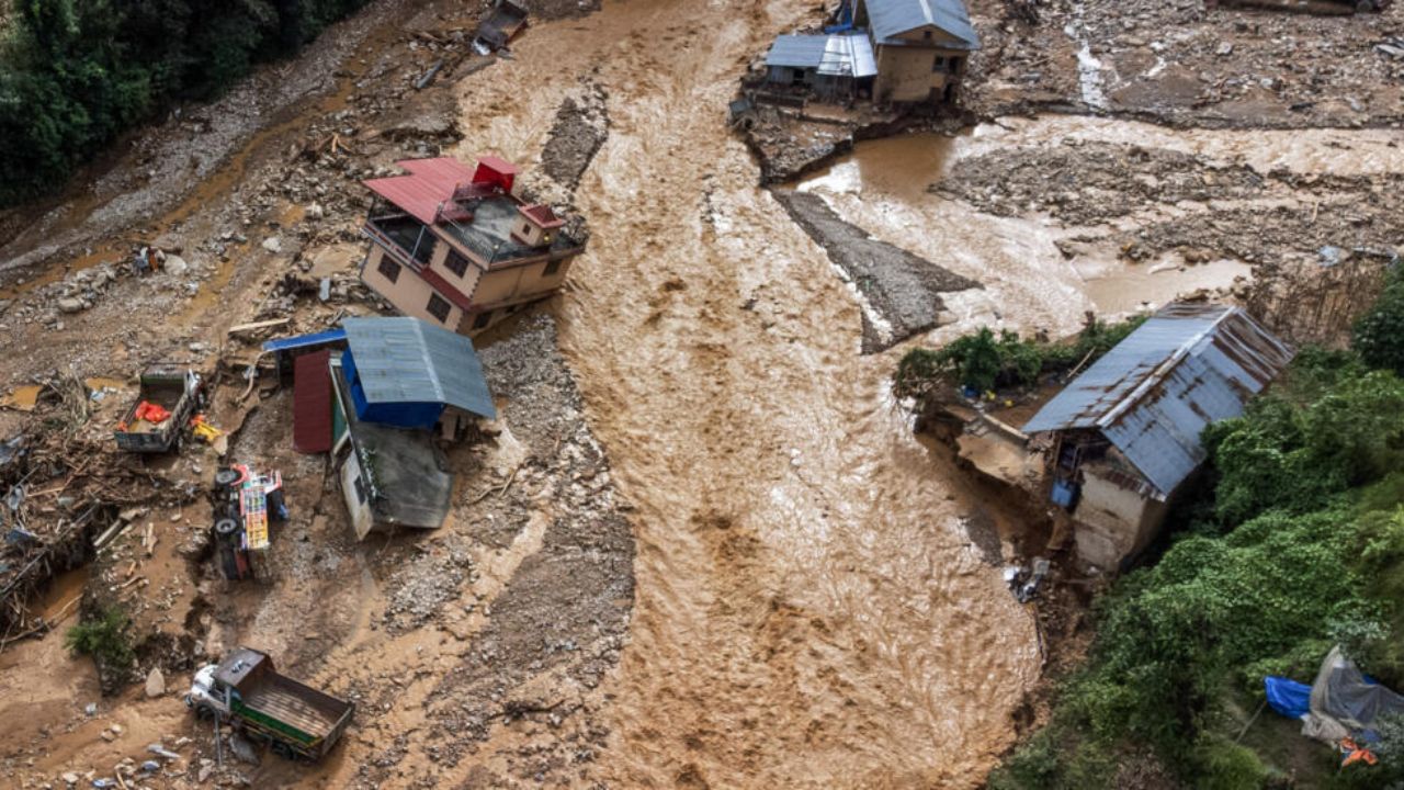 Nepal-Tibet region floods