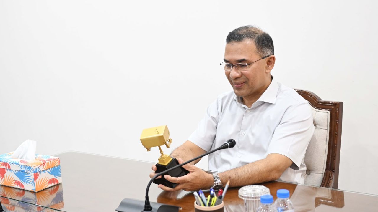 PM assures full govt support for young innovators, tech startups tech startups