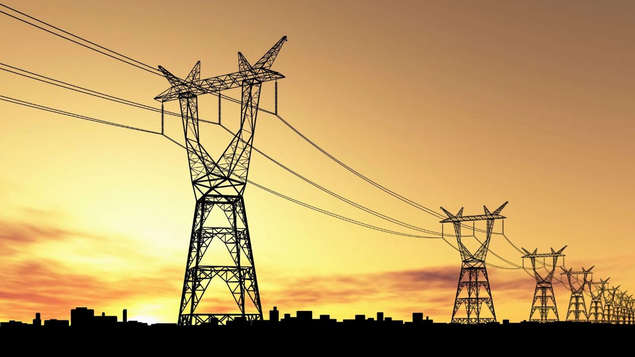 Power crisis squeezes businesses