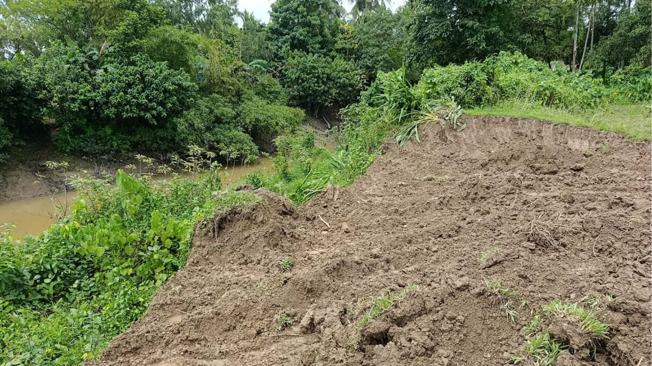 Rivers under siege: Illegal sand, soil extraction imperils communities River erosion