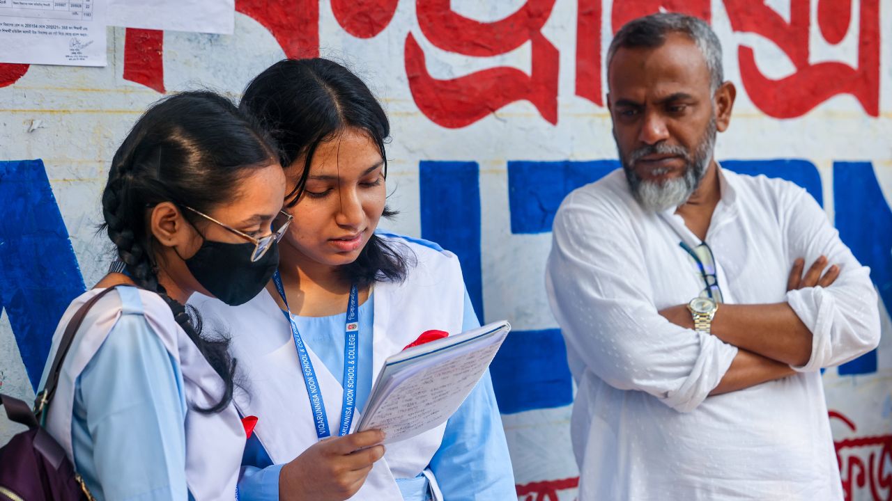 Chittagong board SSC pass rate at five-year low Chittagong board