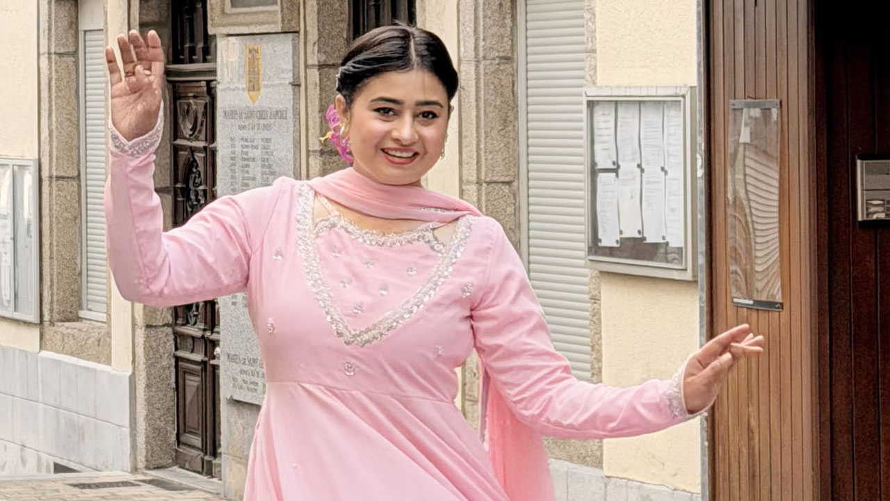 Sinthia Yasmin performs as Mohua in the ‘Mohua Pala’ folk dance drama in France
