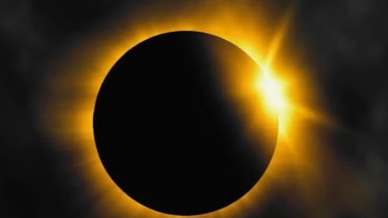 Solar eclipse