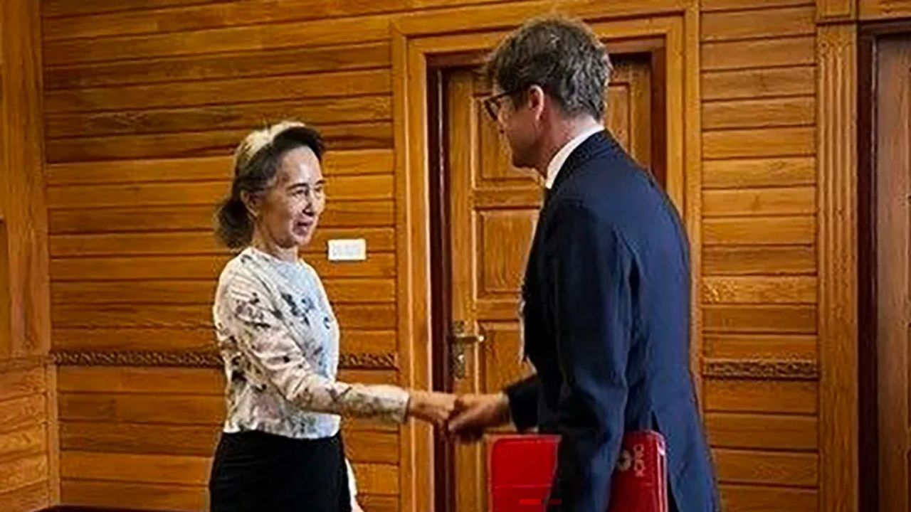 Suu Kyi