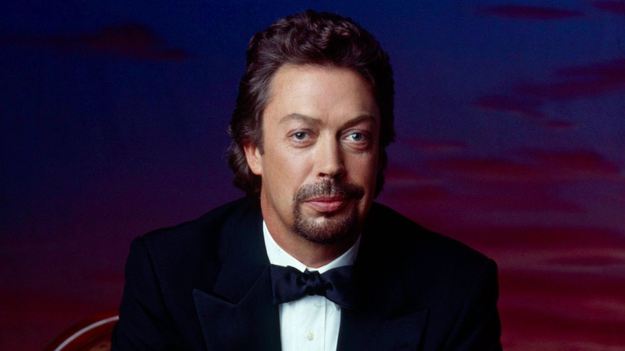 Tim Curry