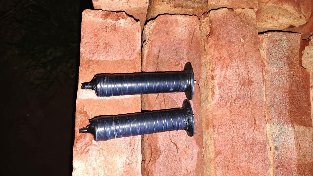 Two bombs recovered in Demra, youth arrested Two bombs recovered in Demra
