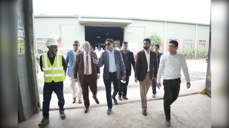 Algeria invites Max Group to establish manufacturing plant