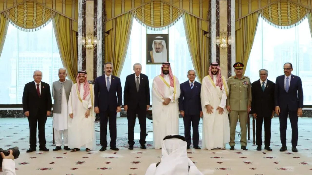 Trump welcomes Saudi–Turkey–Pakistan defence pact defence pact