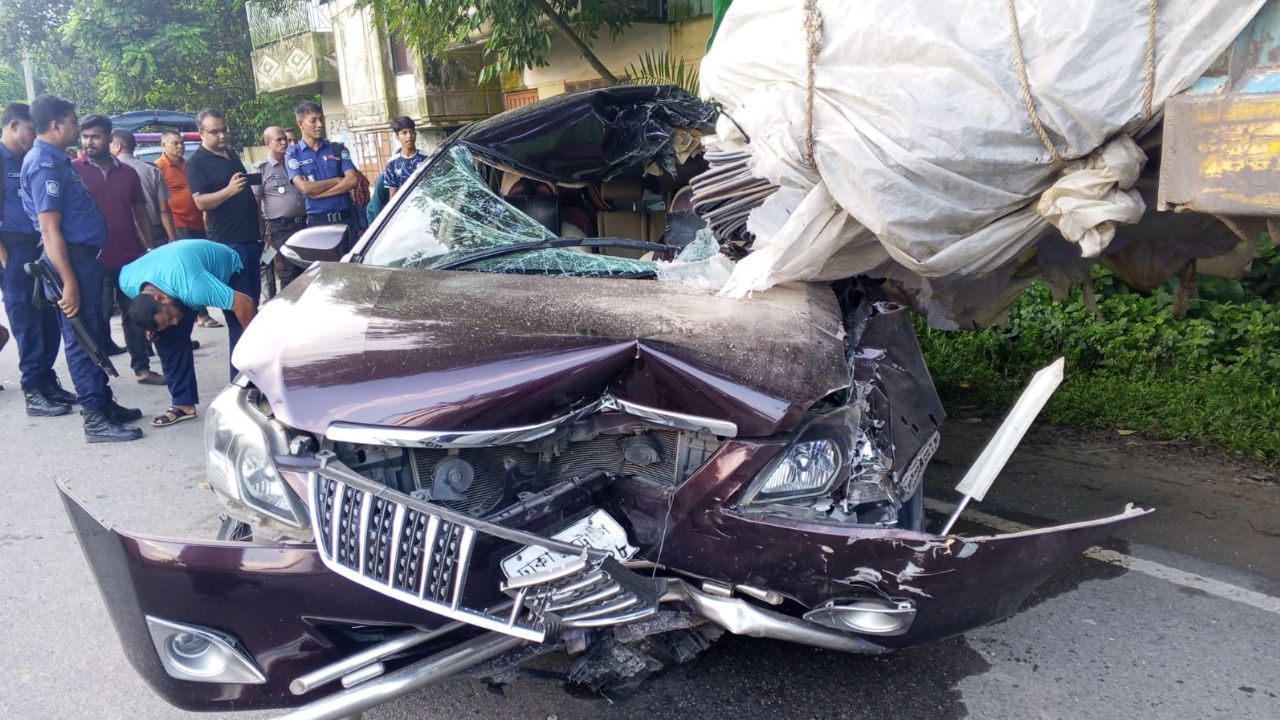 Judge killed in Jamalpur road crash jamalpur accident