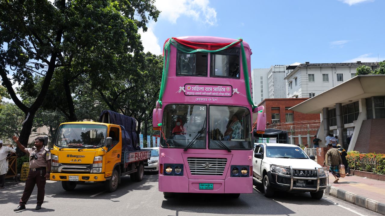 Can ‘Pink Bus’ make commuting easier for women? pink bus