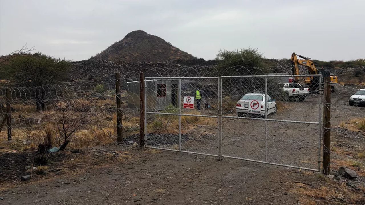 14 artisanal miners killed in South African mine collapse south africa