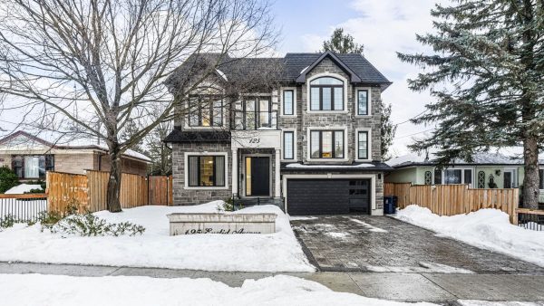 Navana’s Shumon owns 13 luxury Toronto properties