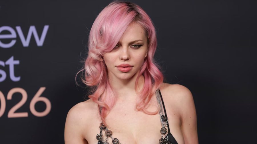 Adéla rises as a solo pop star after ‘Dream Academy’ exit