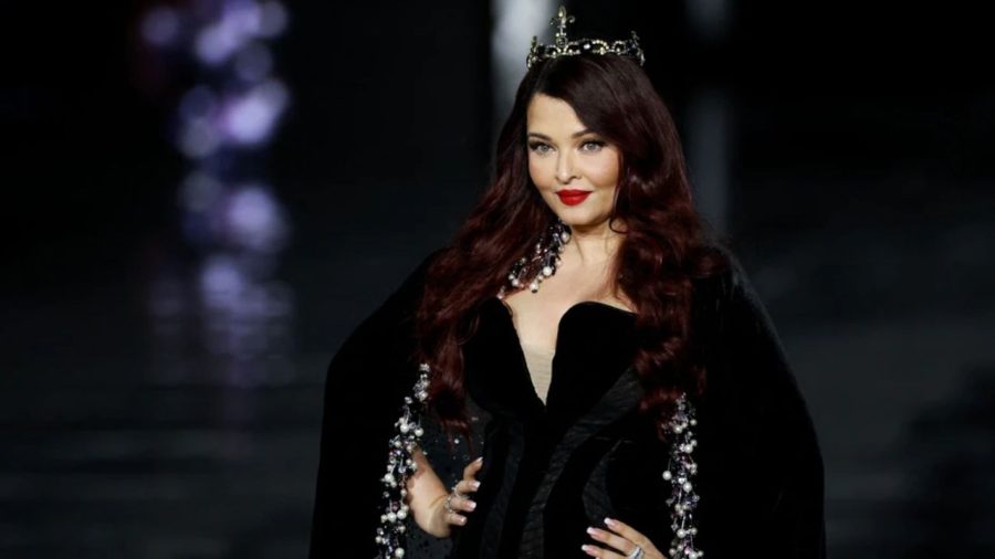 Aishwarya Rai closes L’Oréal Paris show in dramatic black couture